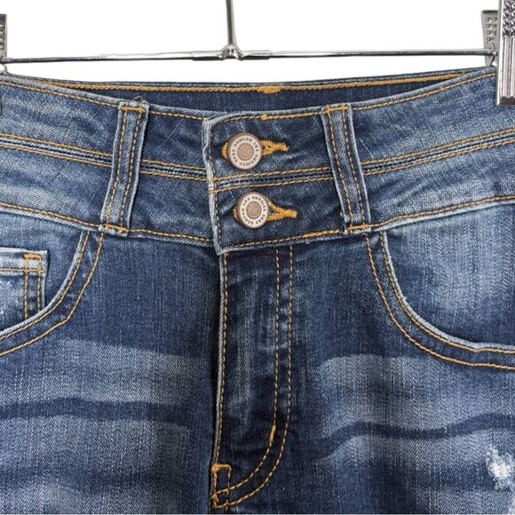 KanCan ripped skinny jeans with double button size 23 - Picture 3 of 6